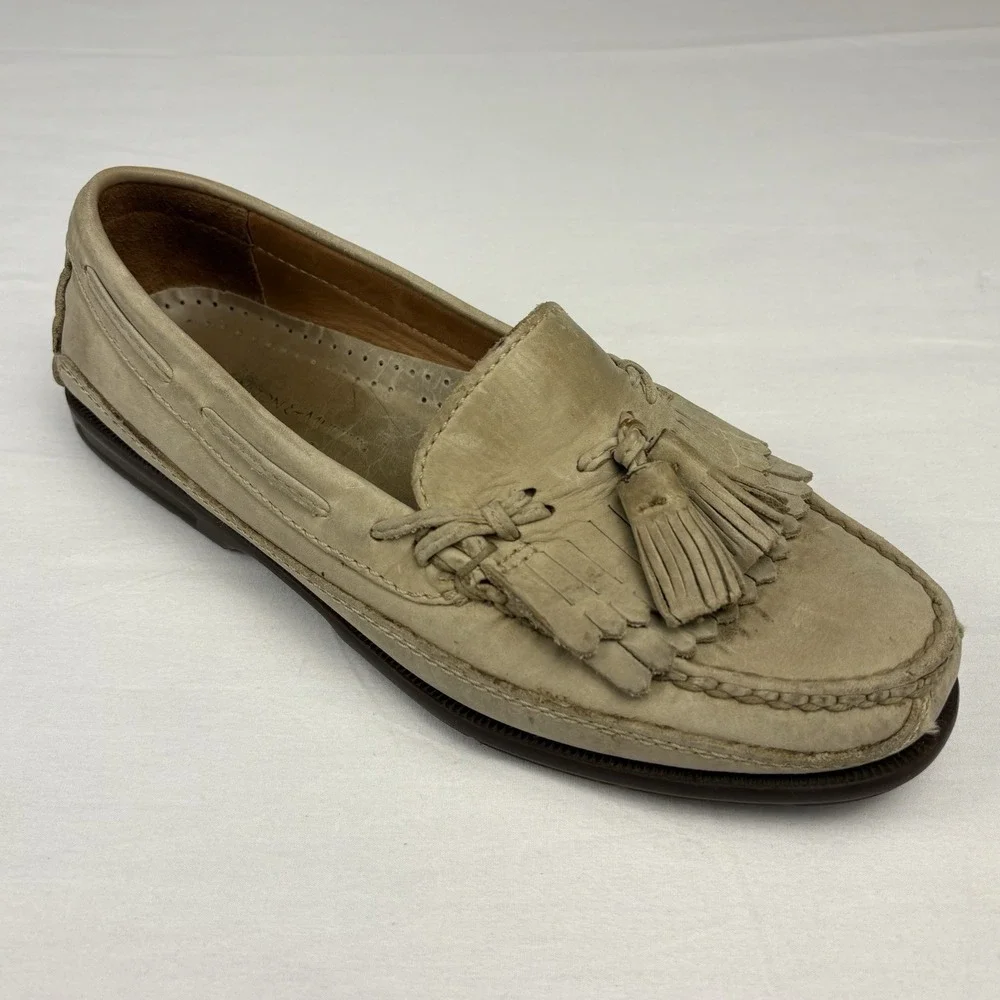 Johnston Murphy Passport Beige Leather Tassel Kiltie Loafers 9M Brazil EUC